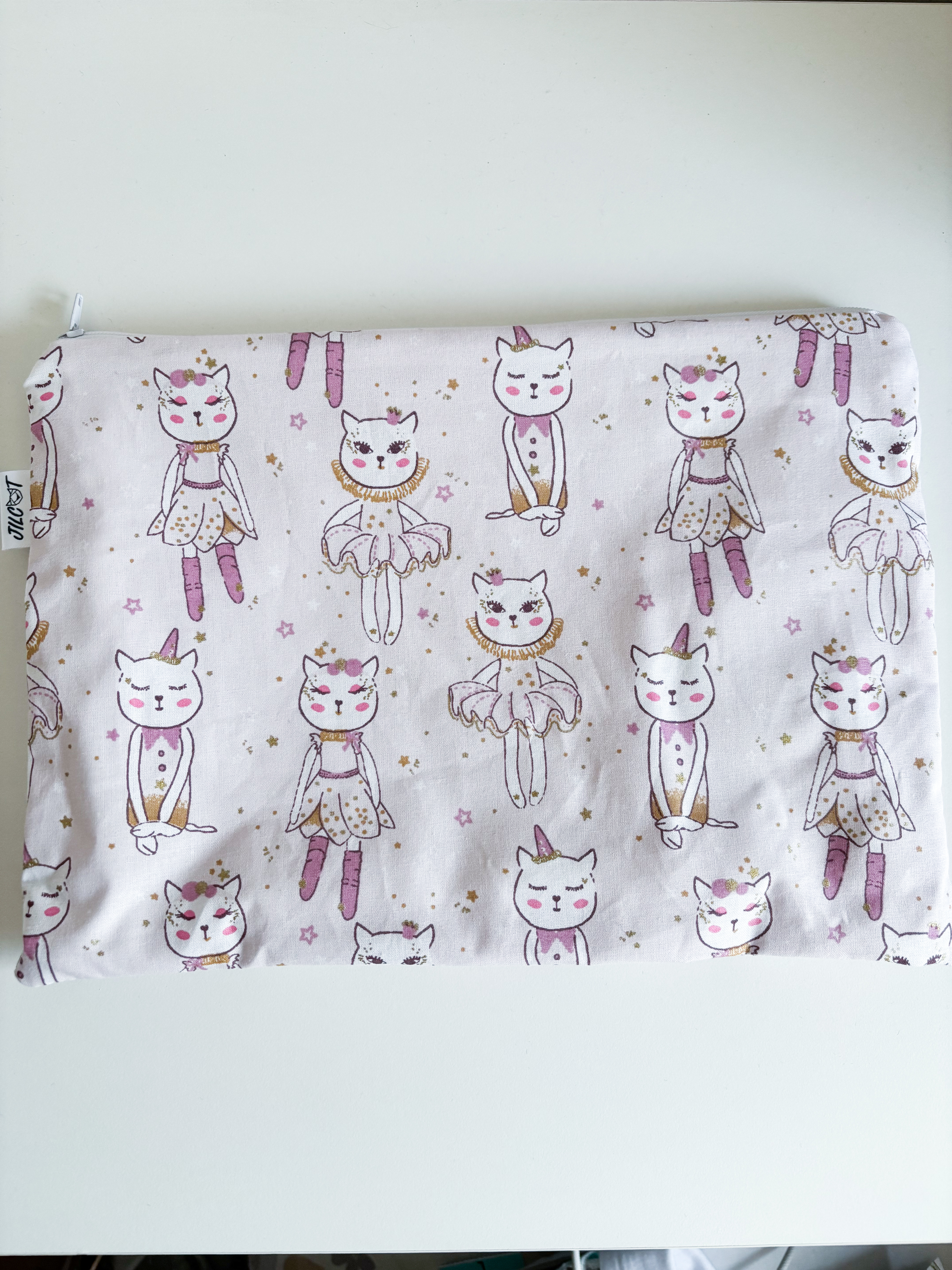 Kosmetická taštička (Růžové kočičky