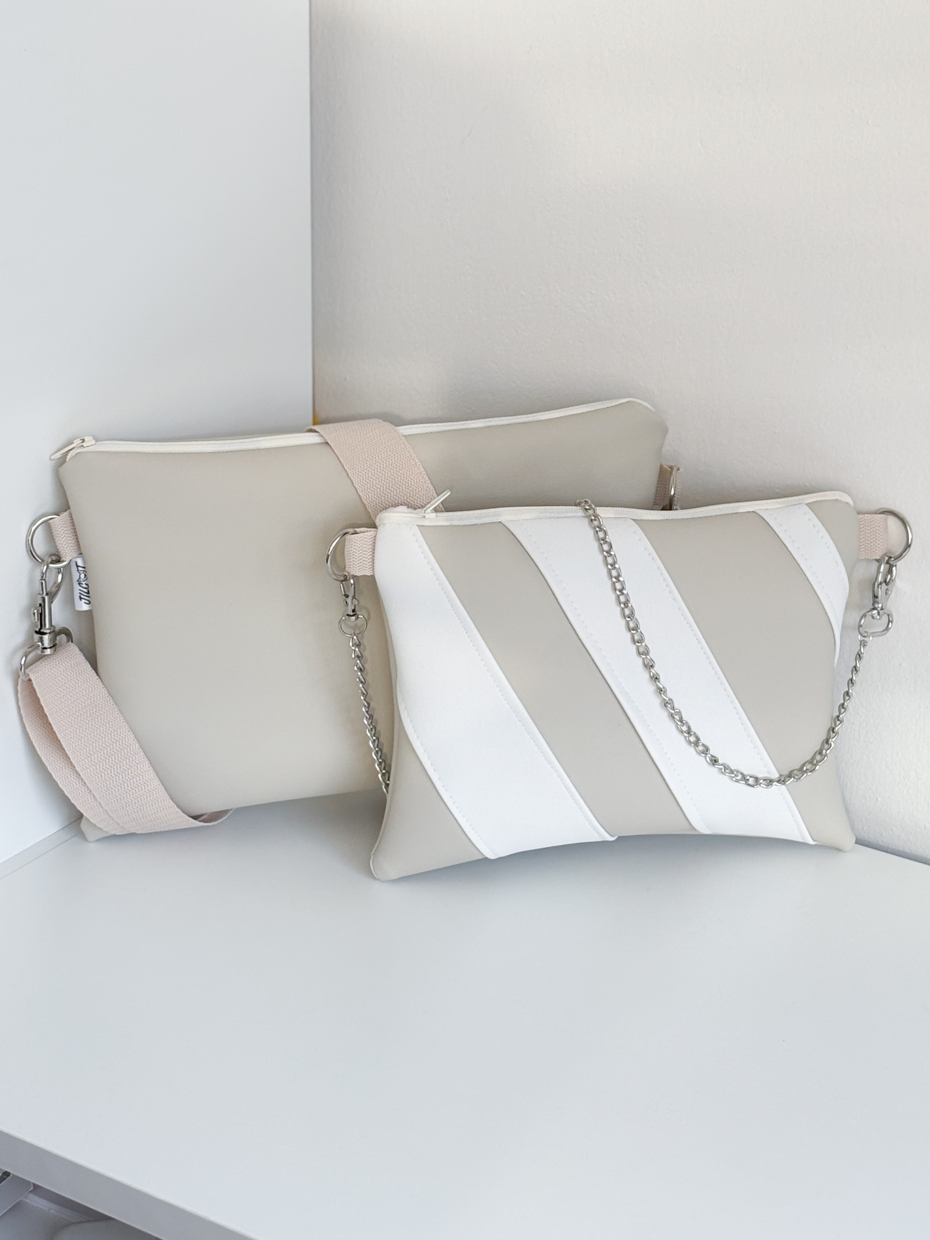 Crossbody DuoCharm (Latté)