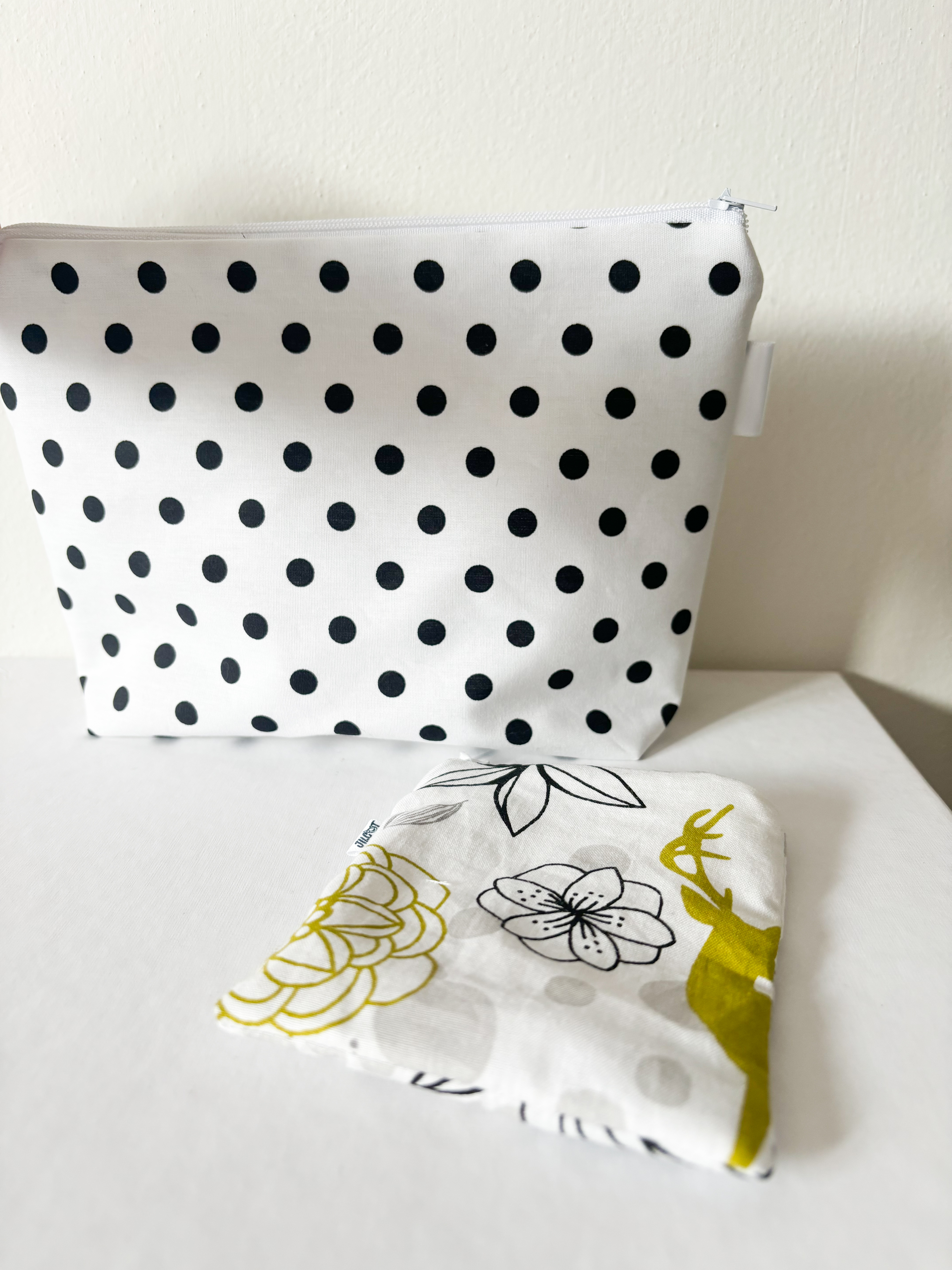 Jilcat kosmetické taštičky (jeleni se zelenou)