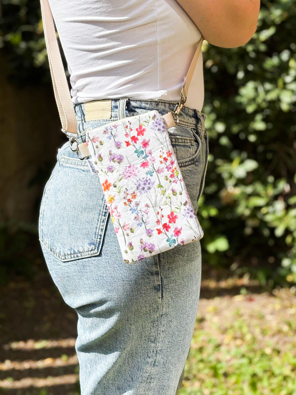 Crossbody na mobil (Květiny)