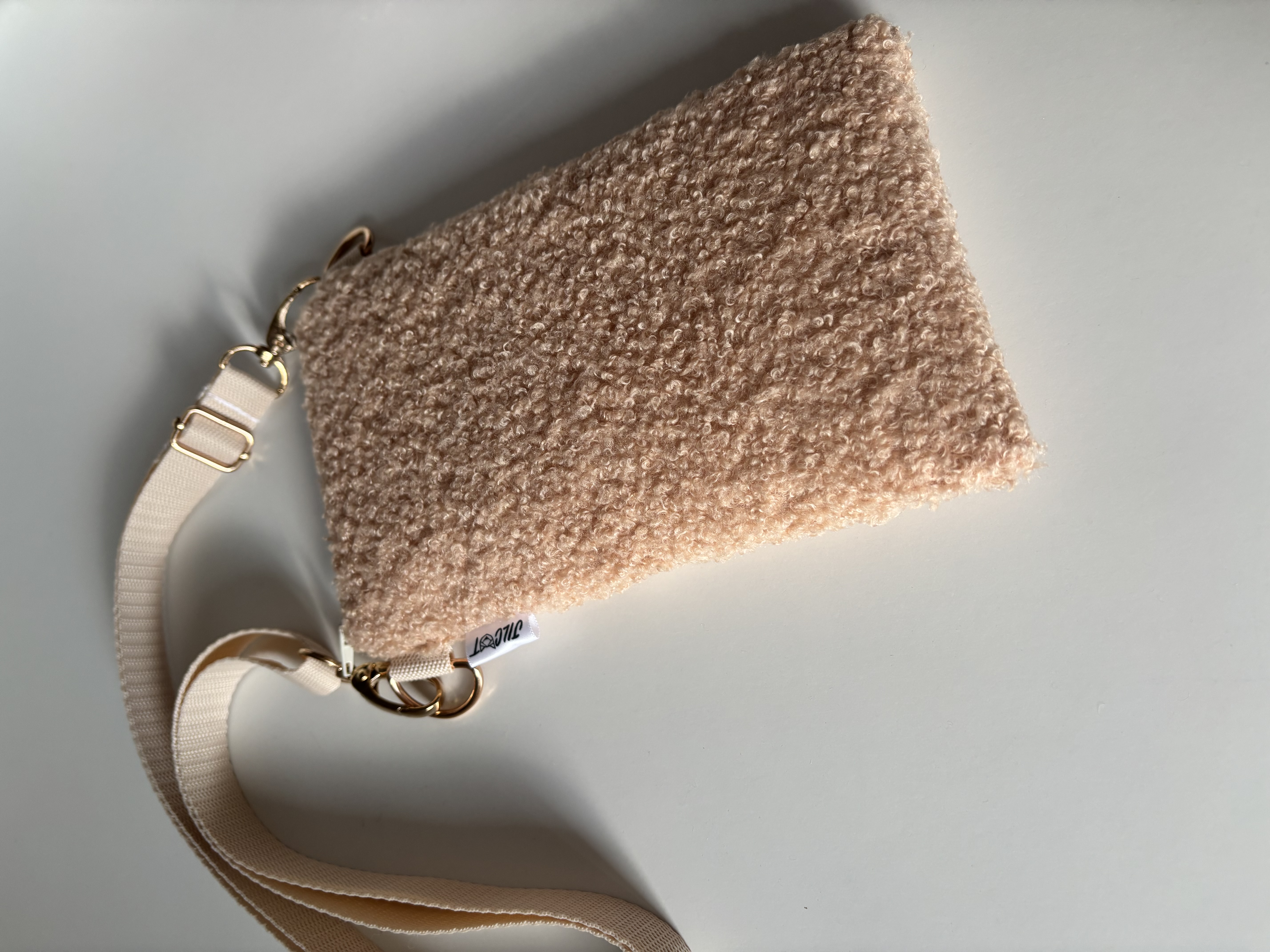 Teddy Crossbody na mobil (Béžová)