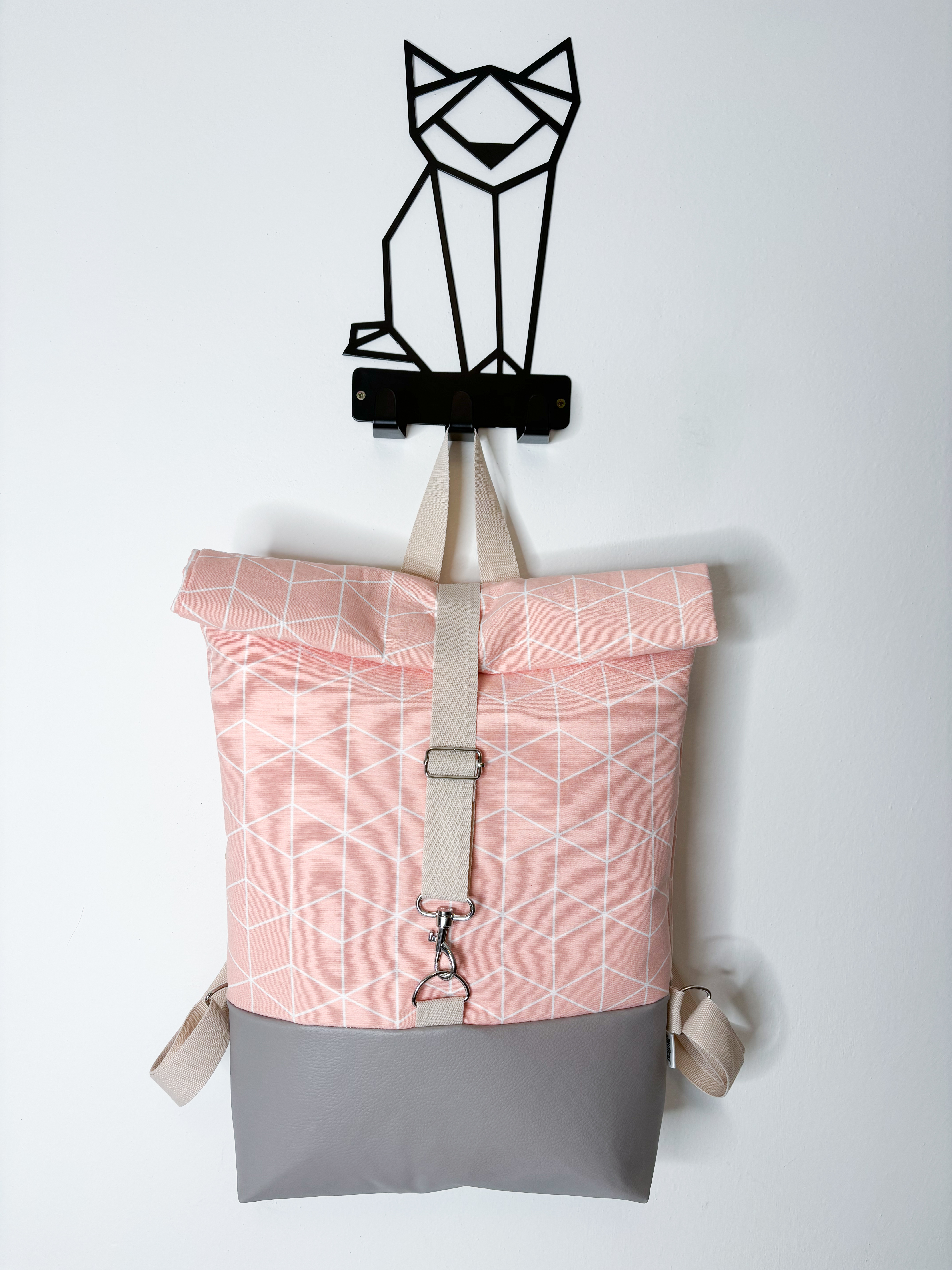 Jilcat rolovací batoh (meruňková geometrie)