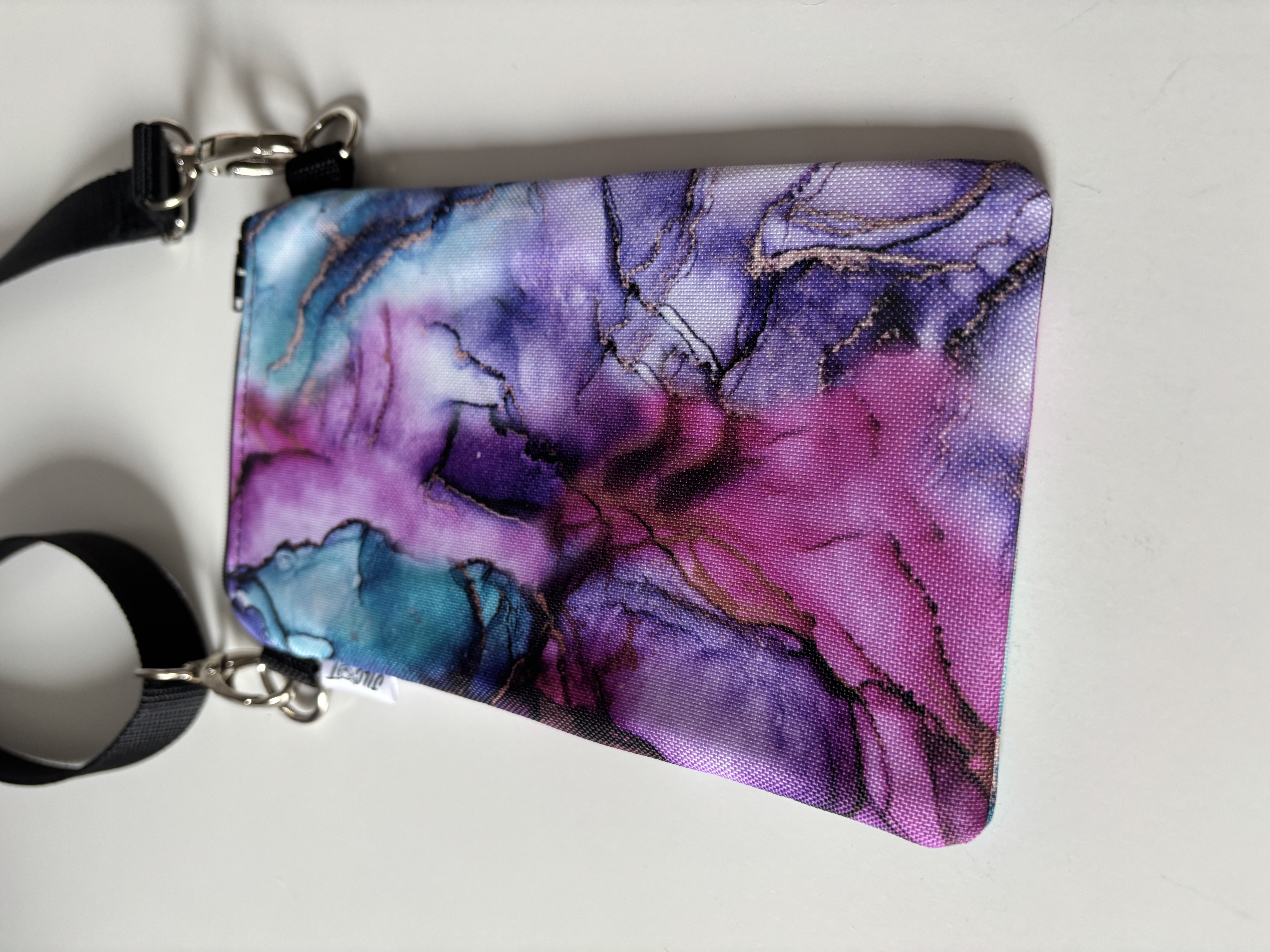 Crossbody na mobil, kočárkovina (fialový mramor)