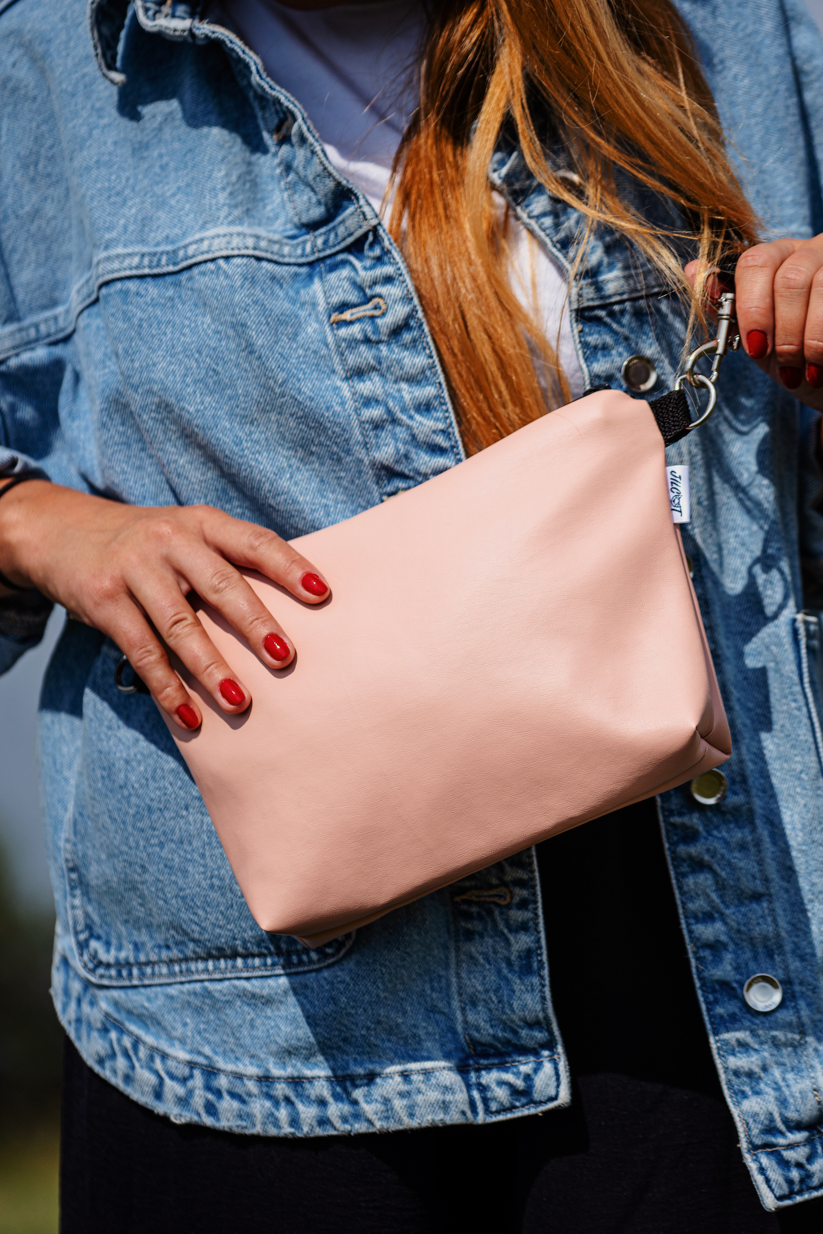 Crossbody Simplicity (Pink blush)