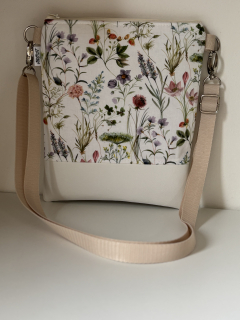 Jilcat crossbody (Rozkvetlá louka + bílá koženka)