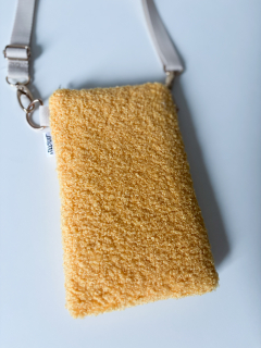 Teddy Crossbody na mobil (Okrová)