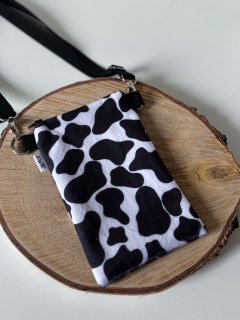 Crossbody na mobil (Kravička)